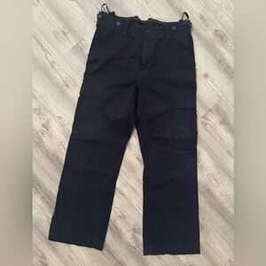 Men’s GAP Black Cargo Pants Size 34” X 32” EUC
